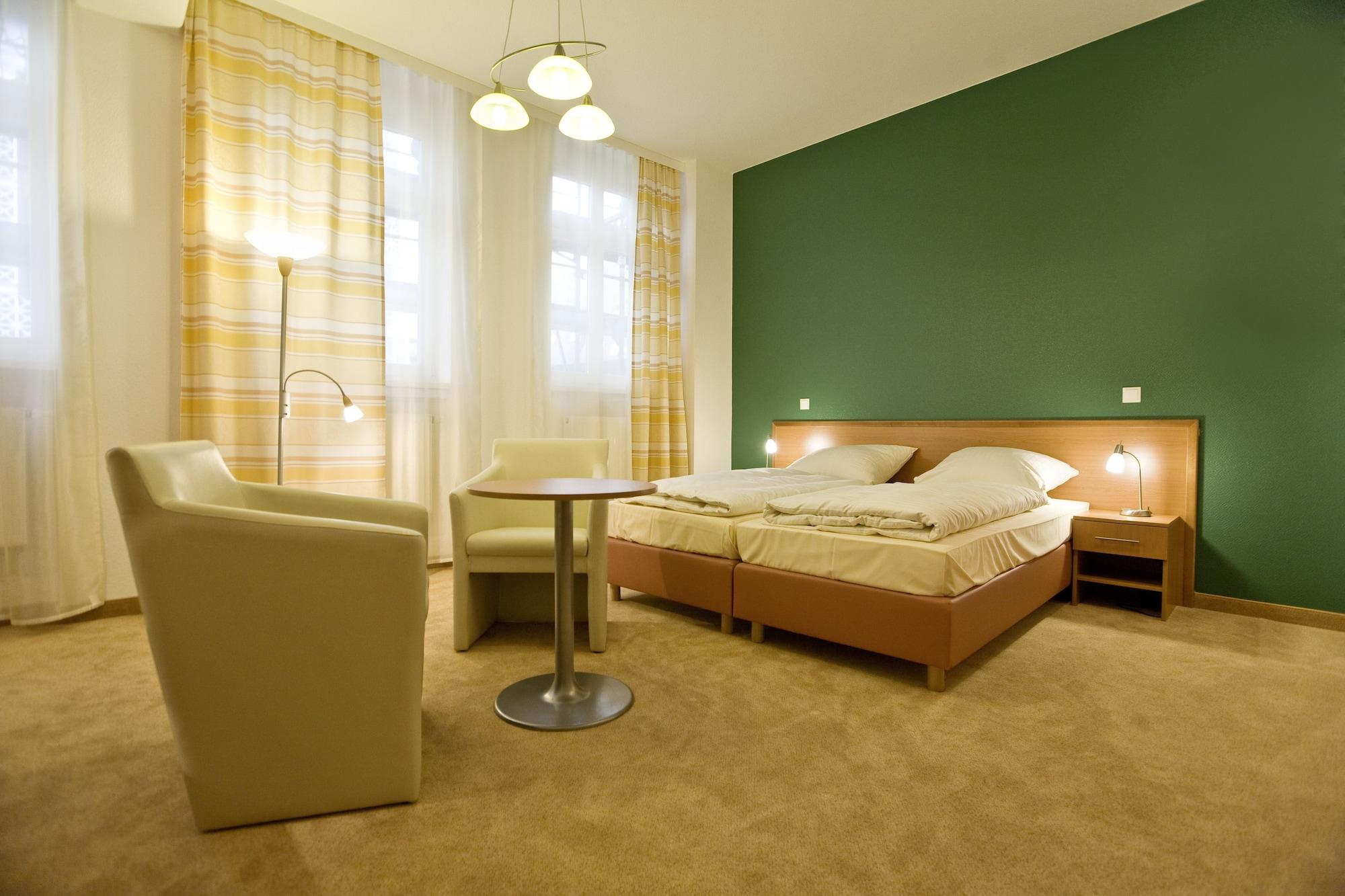 Hotel Bayrischer Hof Heidelberg Extérieur photo