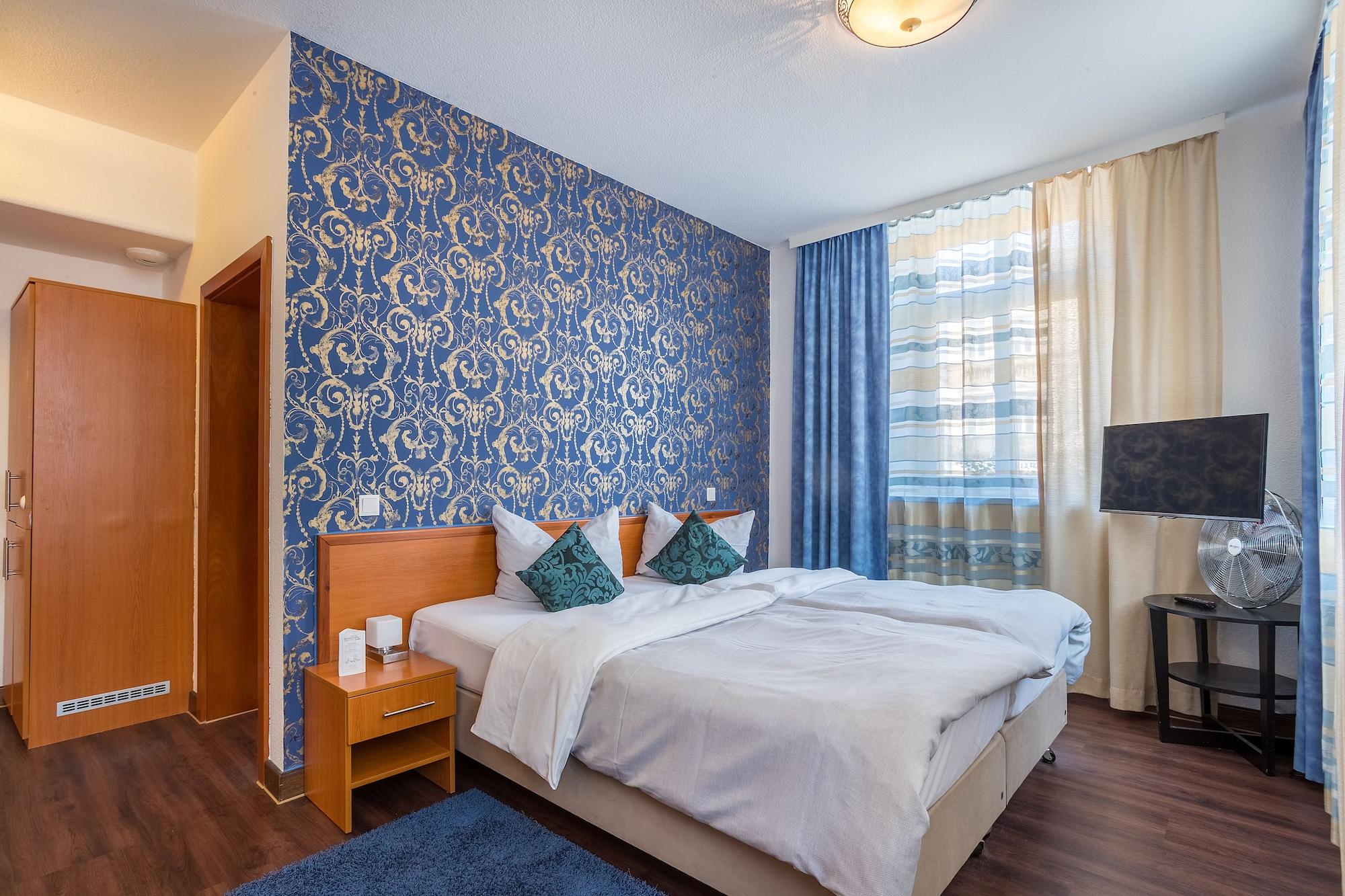 Hotel Bayrischer Hof Heidelberg Extérieur photo
