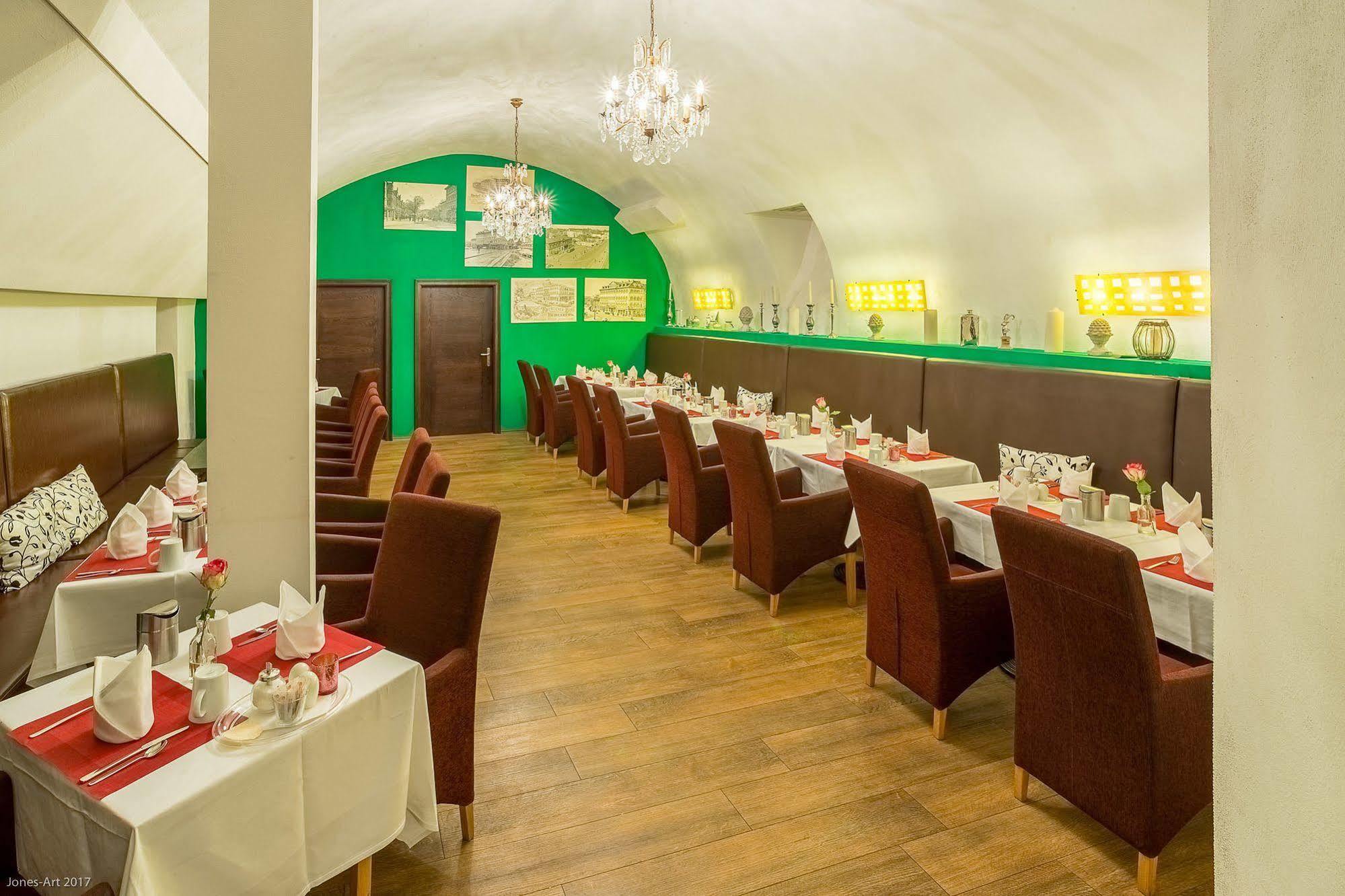 Hotel Bayrischer Hof Heidelberg Extérieur photo